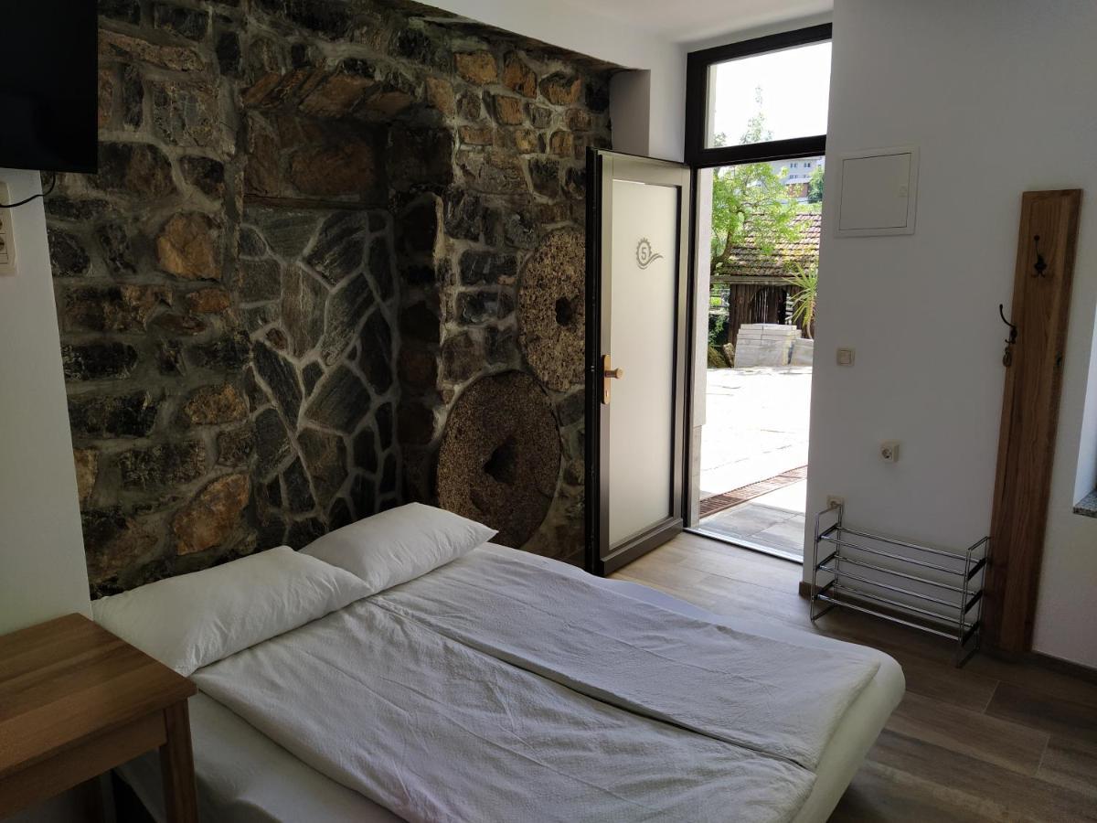 Apartmaji Maln Dolenjske Toplice Buitenkant foto