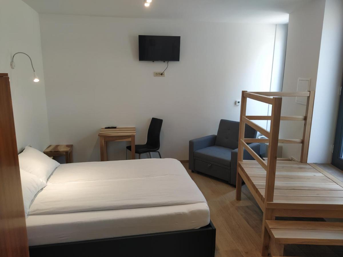 Apartmaji Maln Dolenjske Toplice Buitenkant foto